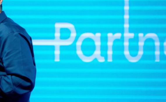 סמנכ״ל רגולציה וחשמל בפרטנר הודיע על פרישה