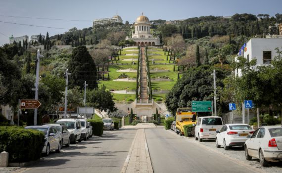 איראן עצרה 12 בני הדת הבהאית בחשד לריגול
