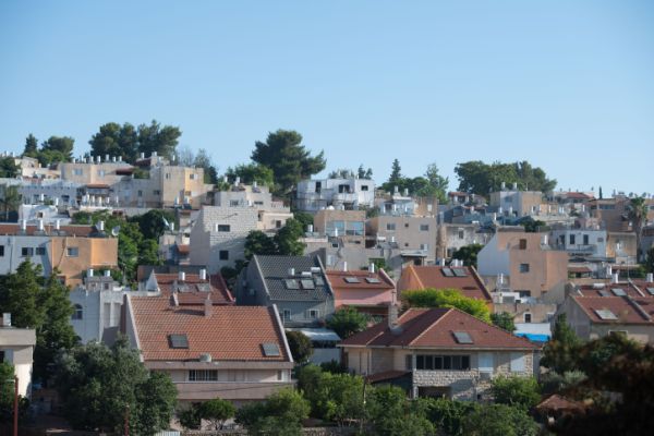 2 חשודים פרצו לבית באריאל ונתפסו 'על חם'