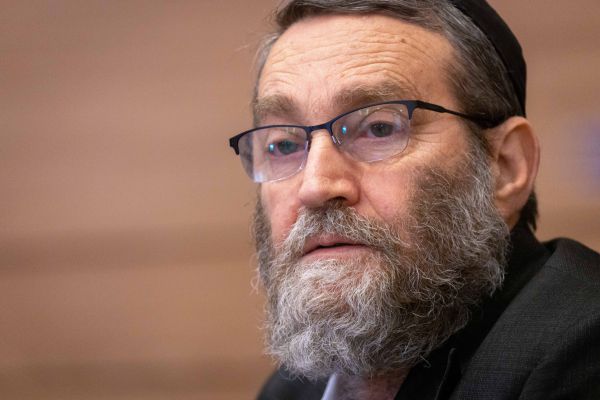 'יתד נאמן' נגד היועמ"שית: "אפרטהייד כלפי החרדים"