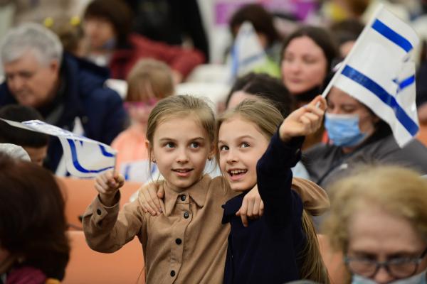 מזמביה, אפגניסטן ואיסלנד: 26,211 עולים הגיעו לישראל השנה