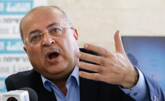 אחמד טיבי ואיימן עודה מגיבים לפסילת בל"ד