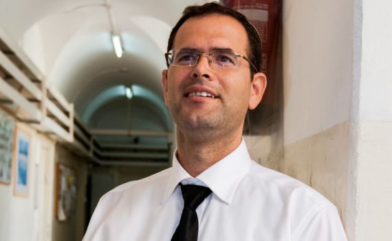 סקר מפתיע: מפלגה של סעדה עוקפת את שקד