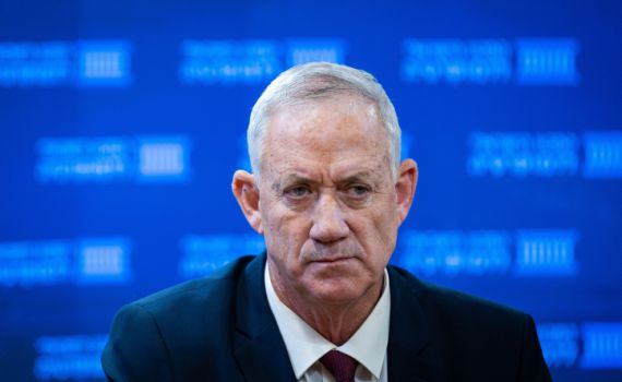גנץ החליט לתמוך בפסילת בל"ד, הימין צפוי להיעדר