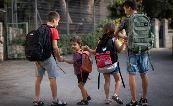 יום הילד: כמה ילדים יש בארץ? וכמה עושים תואר?