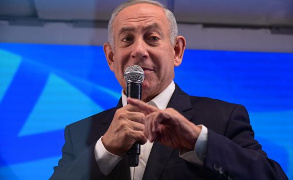 "לנתניהו חשוב להיות ראש ממשלה, לא עתיד המדינה"