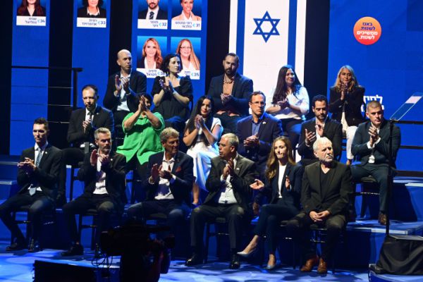 הח"כ הסרוג: ״יש עתיד זו משפחה״