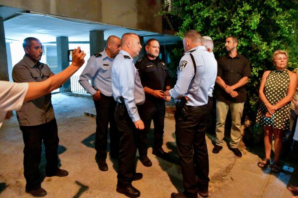 המשטרה: המחבל נבדק בעבר, ולא נמצא חשוד