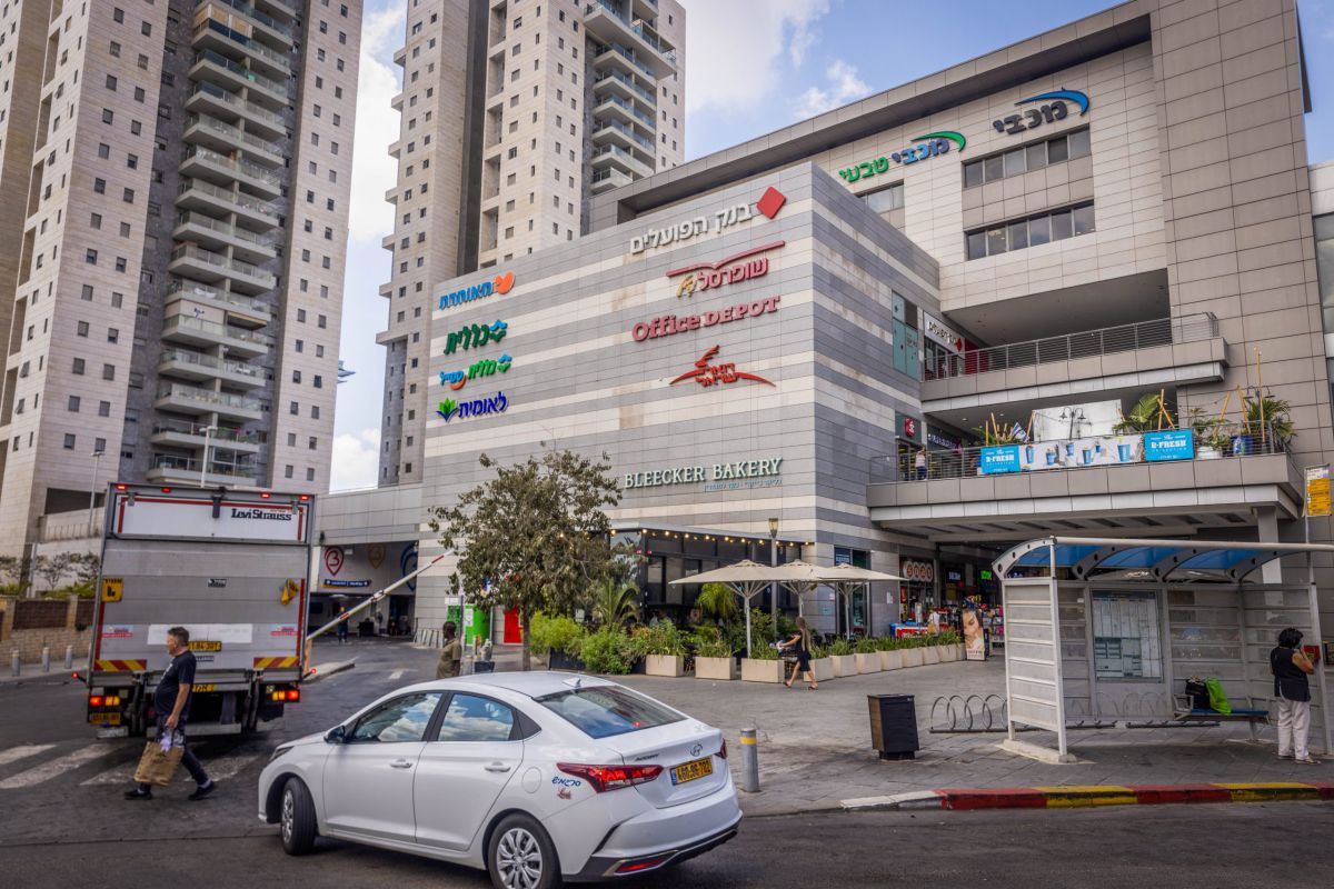 שופינג בבחירות? שיא חדש נרשם בהוצאות האשראי