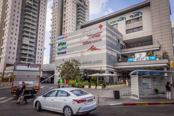 שופינג בבחירות? שיא חדש נרשם בהוצאות האשראי