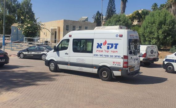 עצוב: חסר בית אותר מת בבית הספדים בבאר שבע