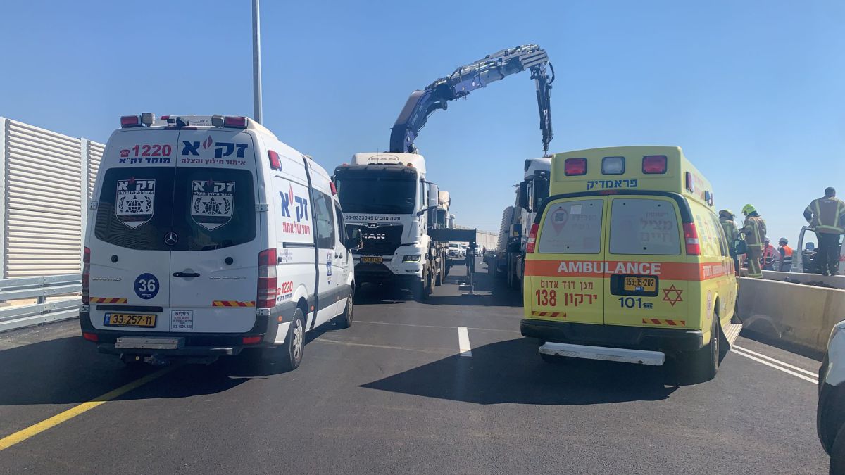 תאונת עבודה קטלנית: גבר נפגע מחפץ כבד ונהרג