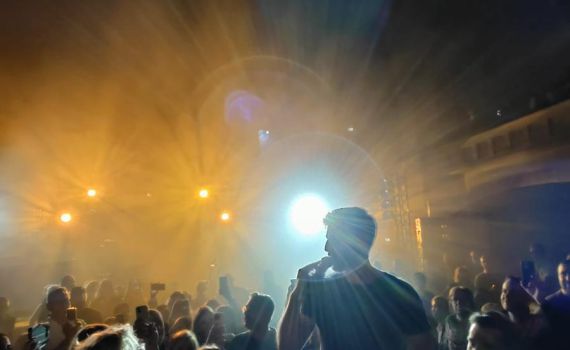 מרגש: עידן עמדי הופיע בבית הכנסת העתיק בברלין