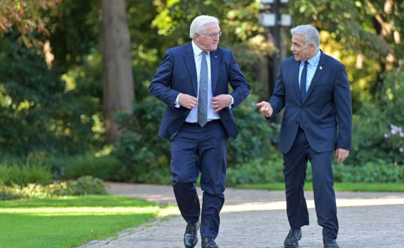 האיום האיראני במוקד: לפיד נפגש עם נשיא גרמניה