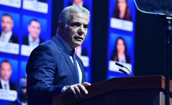 לפיד על הקצין שנהרג: "לוחם בכל רמ"ח אבריו"