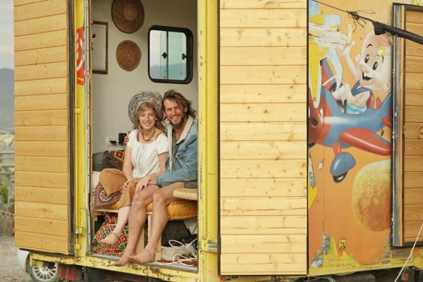 המשפחה שעברה לגור במשאית: "זה היה החלום"