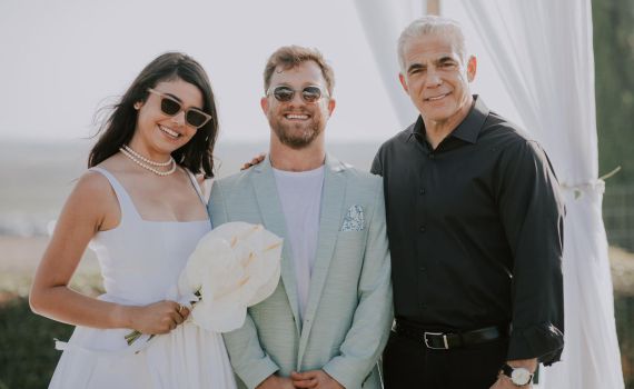 ”להיות עד”: הדברים שיאיר לפיד אמר בחתונת בנו יואב