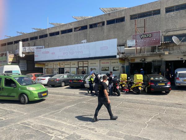 פעוטה במצב קשה לאחר שנשכחה ברכב