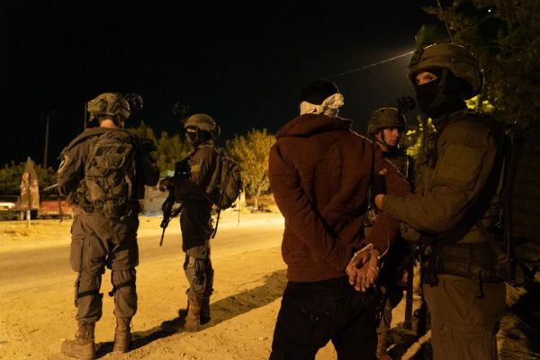 כך נעצר המחבל שביצע את הפיגוע בישיבה. צפו בתיעוד