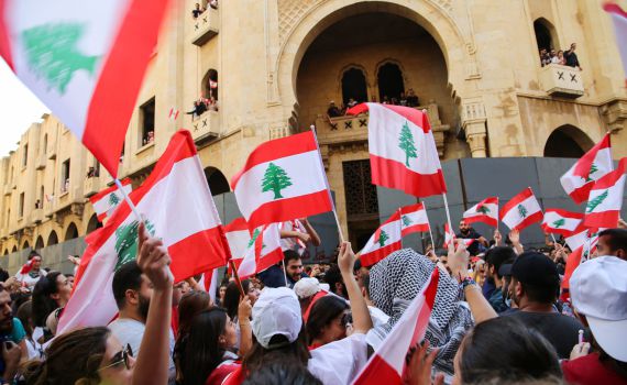 המשבר הפוליטי בלבנון: אין רוב, לא נבחר נשיא חדש