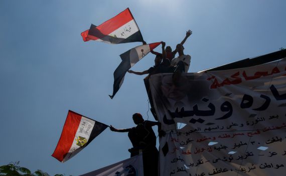 סכנת הפיכה? מצרים מעלה את מחירי הלחם אחרי עשור