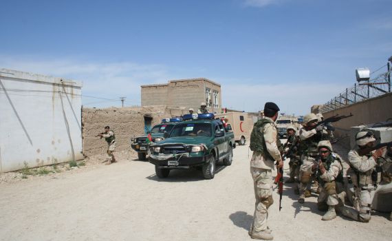 עשרות הרוגים בפיגוע התאבדות באפגניסטן