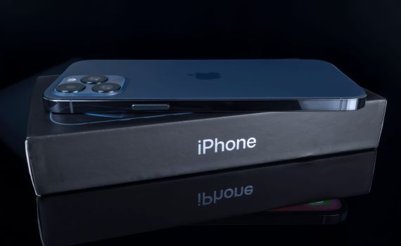 אאוצ': העקיצה של סמסונג לאייפון 14 החדש