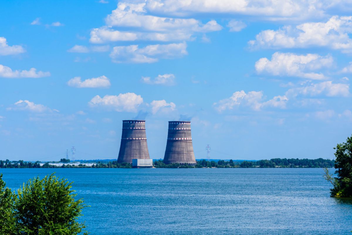 פקחי האו"ם הגיעו לתחנת הכוח באוקראינה