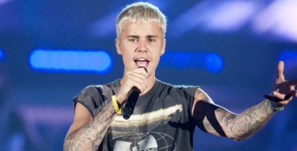 היילי ביבר מודאגת: "ג'סטין לא בסדר, תתפללו בשבילו"