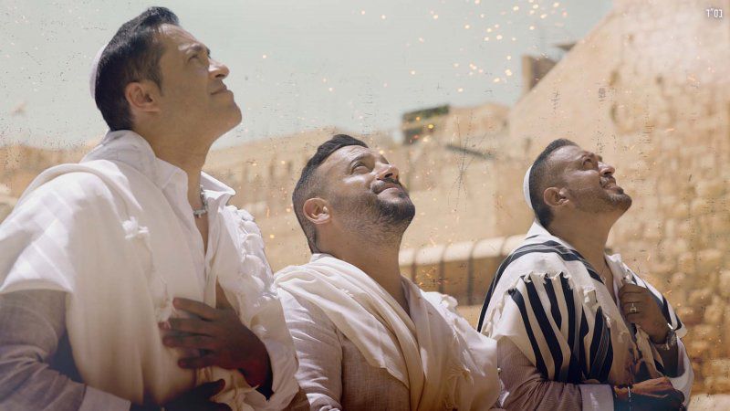 הרכב השנה לסרוגים על "הלהיטים של בית הכנסת"