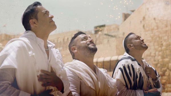 הרכב השנה לסרוגים על "הלהיטים של בית הכנסת"