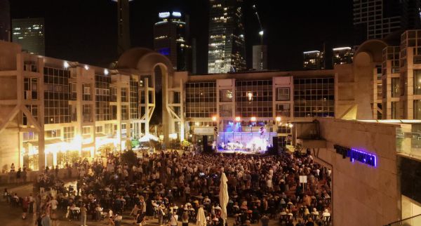 השנה לא בכיכר רבין: צפו בהקפות שניות בתל אביב