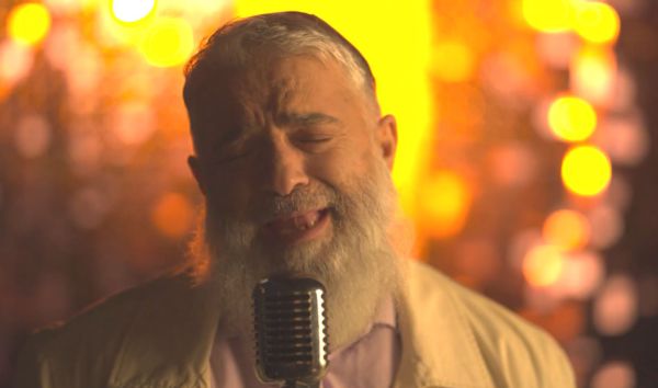 זוכרים את ששי משמש? ככה הוא נראה עכשיו. צפו