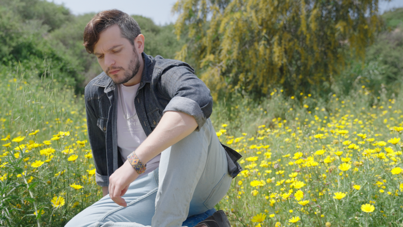 זיו שליט בסינגל חדש: "מטוס לבן"