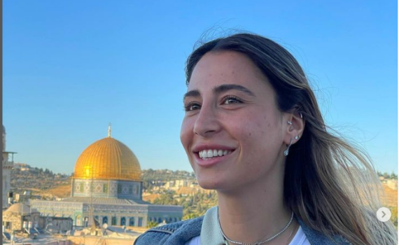 כוכבת הרשת נגד נסרין קדרי: "מערכת יחסים רעילה"