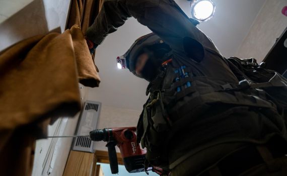 צה"ל מיפה את ביתו של המחבל ועצר את אחיו