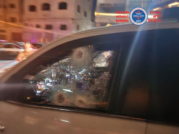 הרבש"ץ דרס את המחבל: צפו בתיעוד מזירת הפיגוע