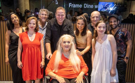 כוכבת צומת מילר משתפת: "לא מצליחה להתפרנס כשחקנית"