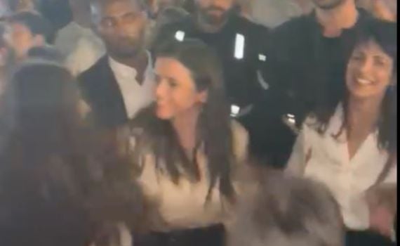 חזרה למגזר: צפו באיילת שקד מפזזת בהקפות שניות