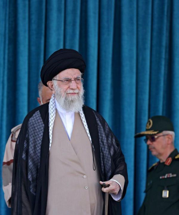 ההוראה של חמינאי: לתקוף את ישראל ישירות