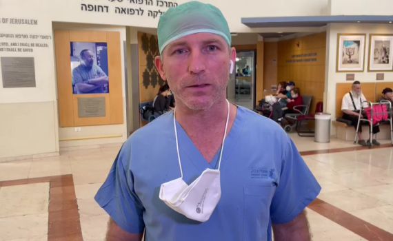 שיפור נוסף במצבו של עופר אוחנה; עדיין לא בהכרה