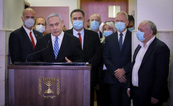 בכיר הליכוד: מתחרט שעמדתי עם נתניהו בביה"מ