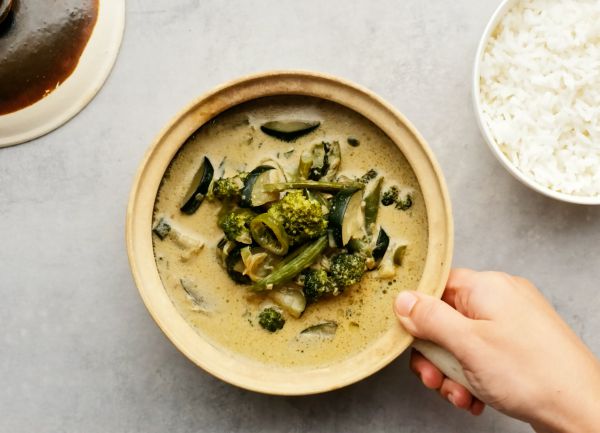 קפיצה למזרח: מתכון לתבשיל קארי ירוק