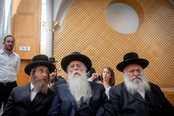 באגודת ישראל מתעקשים: "לא נצביע בעד החוק"