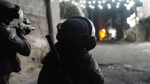 הפרעות בירושלים: 2 קצינים נפצעו; 9 חשודים נעצרו