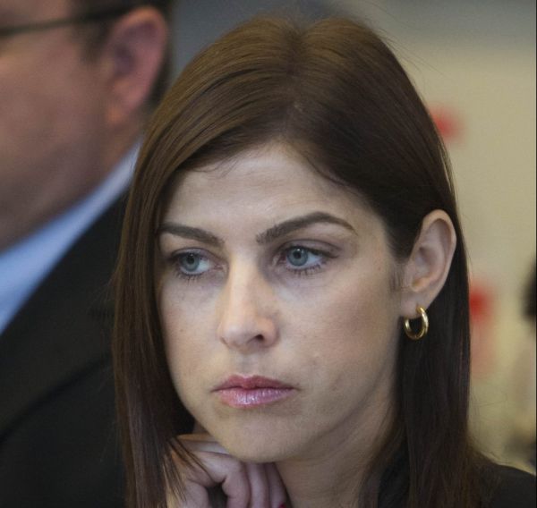 התחנה הבאה: גאולה אבן- סער בדרך לבוקר של רשת