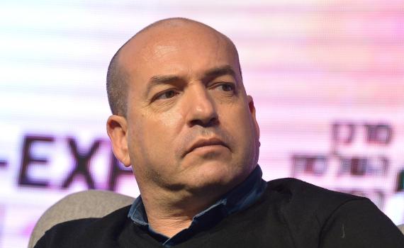 אש באולפן: "אתה שקרן עלוב". צפו