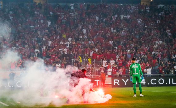 בעקבות ההתפרעות בדרבי: עונש כבד להפועל ת"א