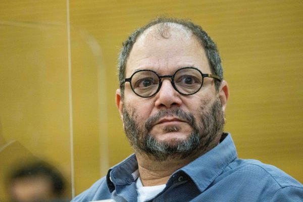 ח״כ כסיף: ״גנץ נכנע ליתוש הכהניסטי שעקץ אותו״