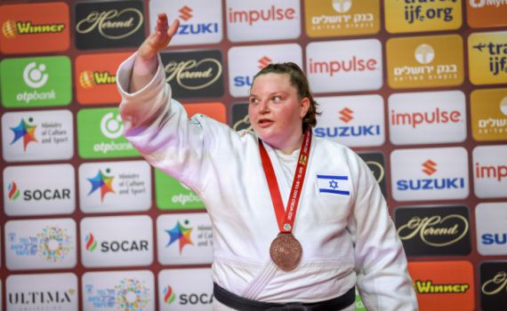 בגלל סידור שיער: הרשקו הפסידה באליפות העולם